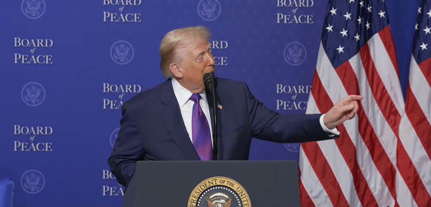 Trump se declară pregătit să lovească din nou Iranul „în orice moment”
